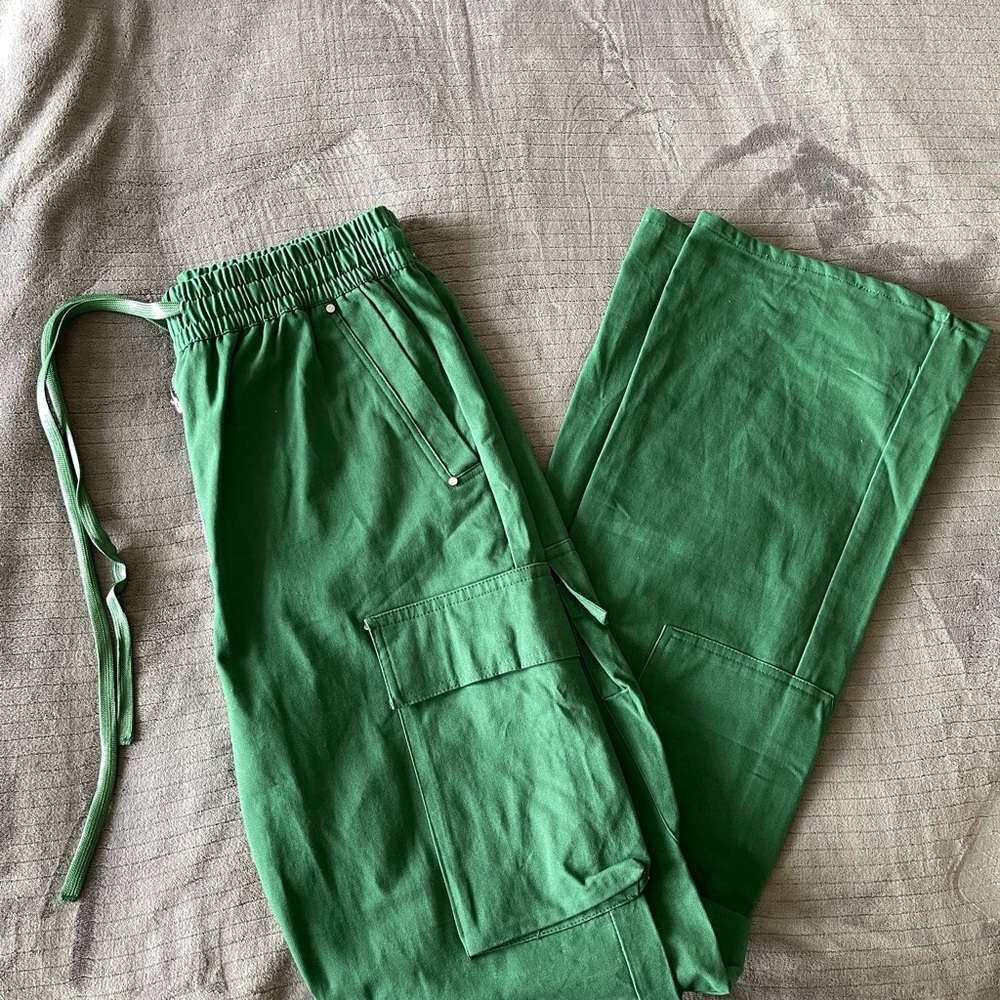 Men’s Green Cargo Pants